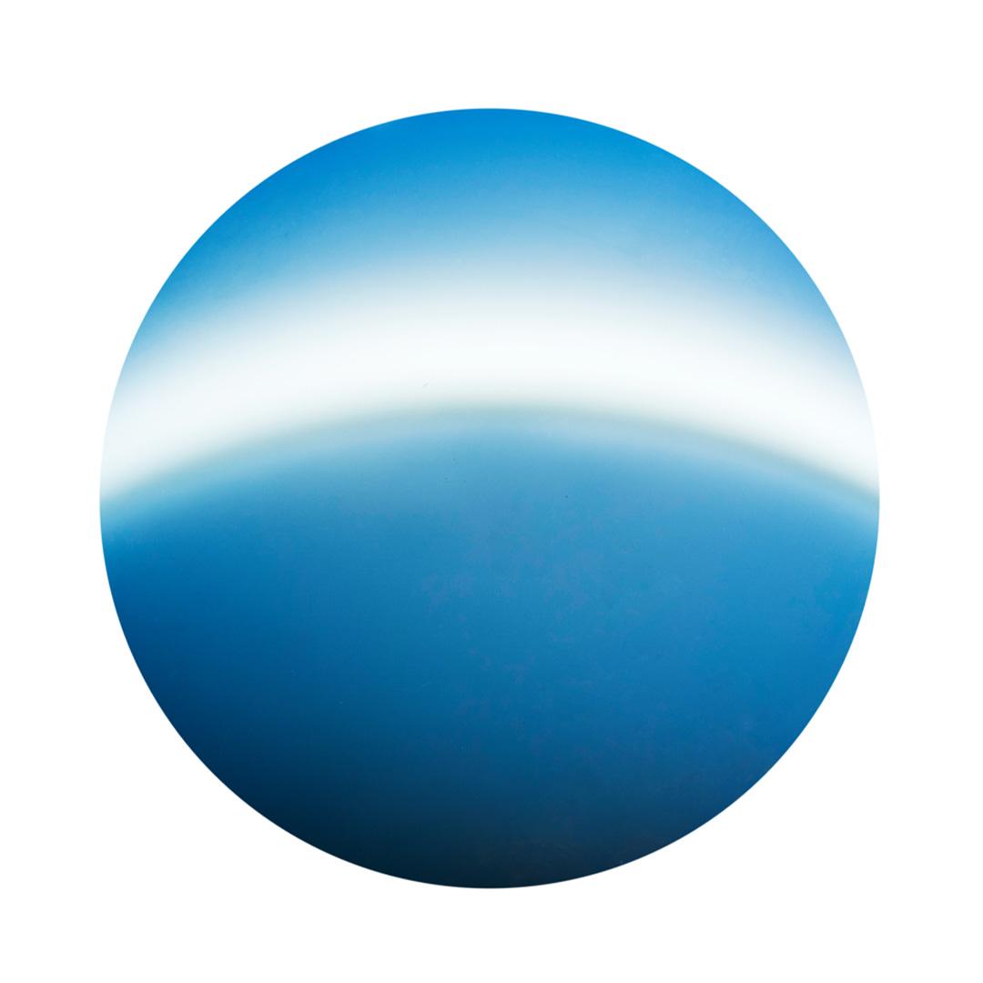 ZEISS DuraVision Mirror -peilipinnoite sinisenä.